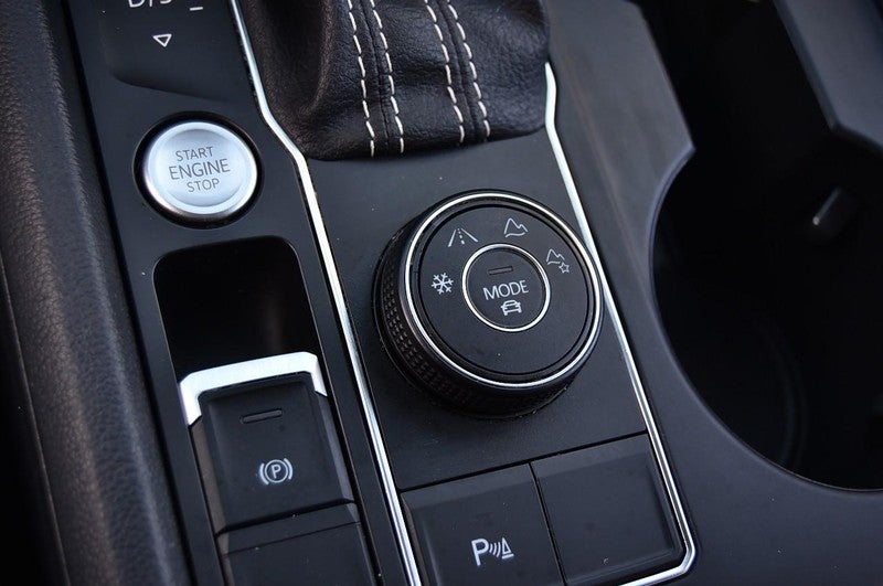 2021 Volkswagen Atlas Cross Sport 2.0T SE w/Technology 4MOTION