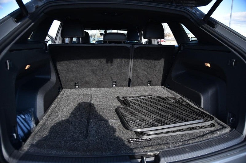 2021 Volkswagen Atlas Cross Sport 2.0T SE w/Technology 4MOTION