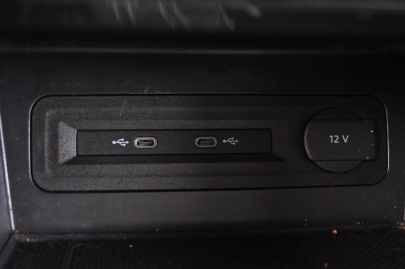 2023 Volkswagen Atlas Cross Sport 2.0T SE w/Technology 4MOTION