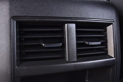 2023 Volkswagen Atlas Cross Sport 2.0T SE w/Technology 4MOTION