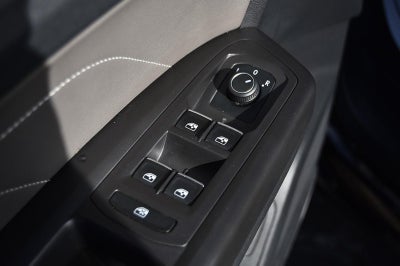 2023 Volkswagen Atlas Cross Sport 2.0T SE w/Technology 4MOTION