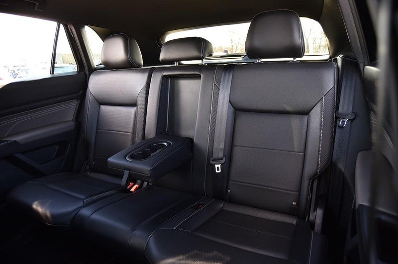 2022 Volkswagen Atlas Cross Sport 3.6L V6 SE w/Technology 4MOTION