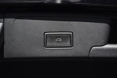 2022 Volkswagen Atlas Cross Sport 3.6L V6 SE w/Technology 4MOTION