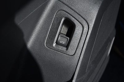 2022 Volkswagen Atlas Cross Sport 3.6L V6 SE w/Technology 4MOTION