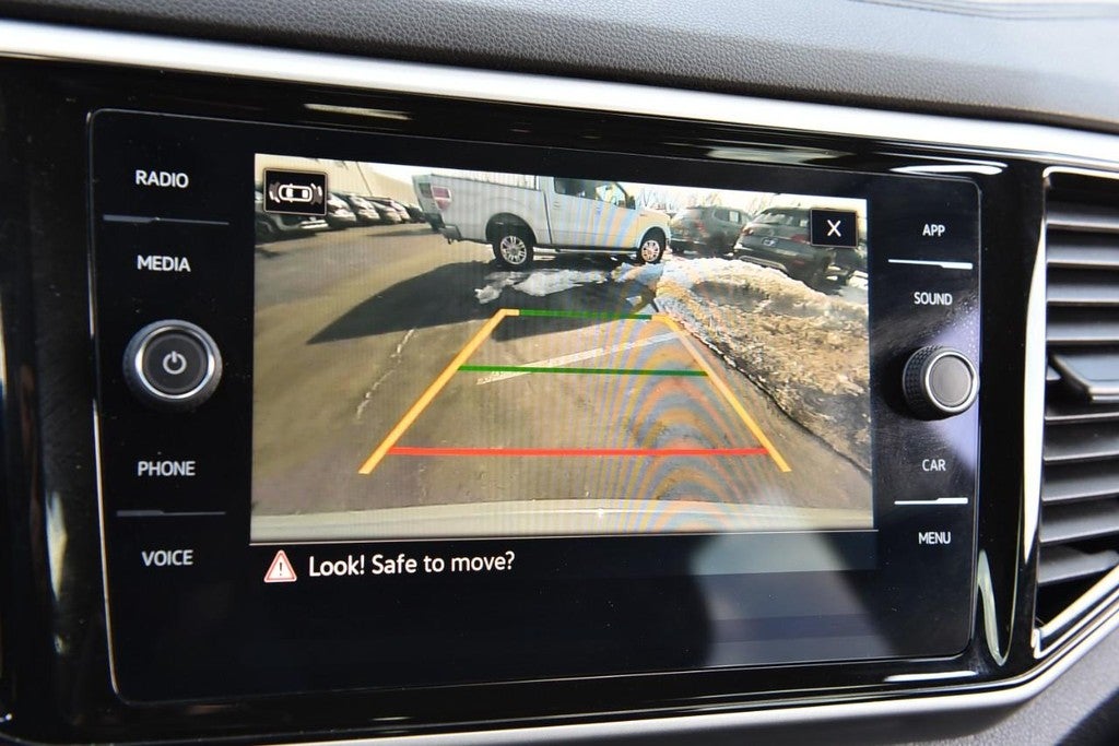 2022 Volkswagen Atlas Cross Sport 3.6L V6 SE w/Technology 4MOTION