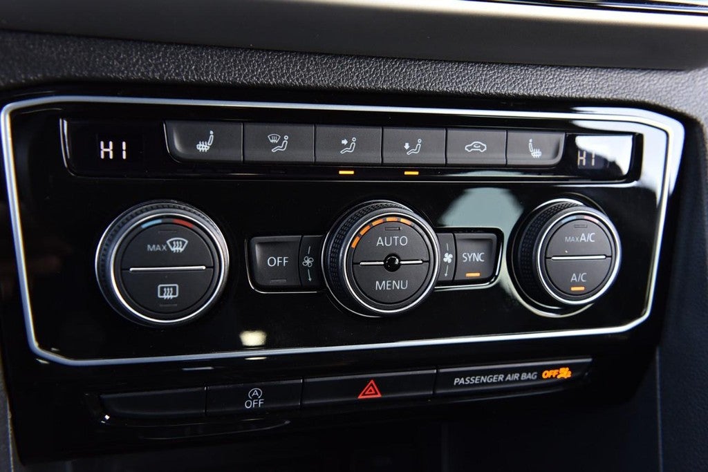 2022 Volkswagen Atlas Cross Sport 3.6L V6 SE w/Technology 4MOTION