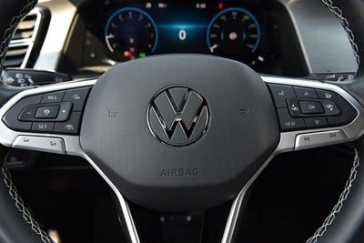 2024 Volkswagen Atlas Cross Sport 2.0T SE w/Technology