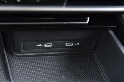 2025 Volkswagen Atlas Cross Sport 2.0T SE w/Technology 4MOTION