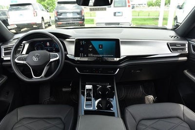 2025 Volkswagen Atlas Cross Sport 2.0T SE w/Technology 4MOTION