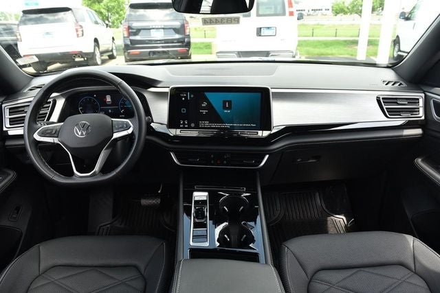 2025 Volkswagen Atlas Cross Sport 2.0T SE w/Technology 4MOTION
