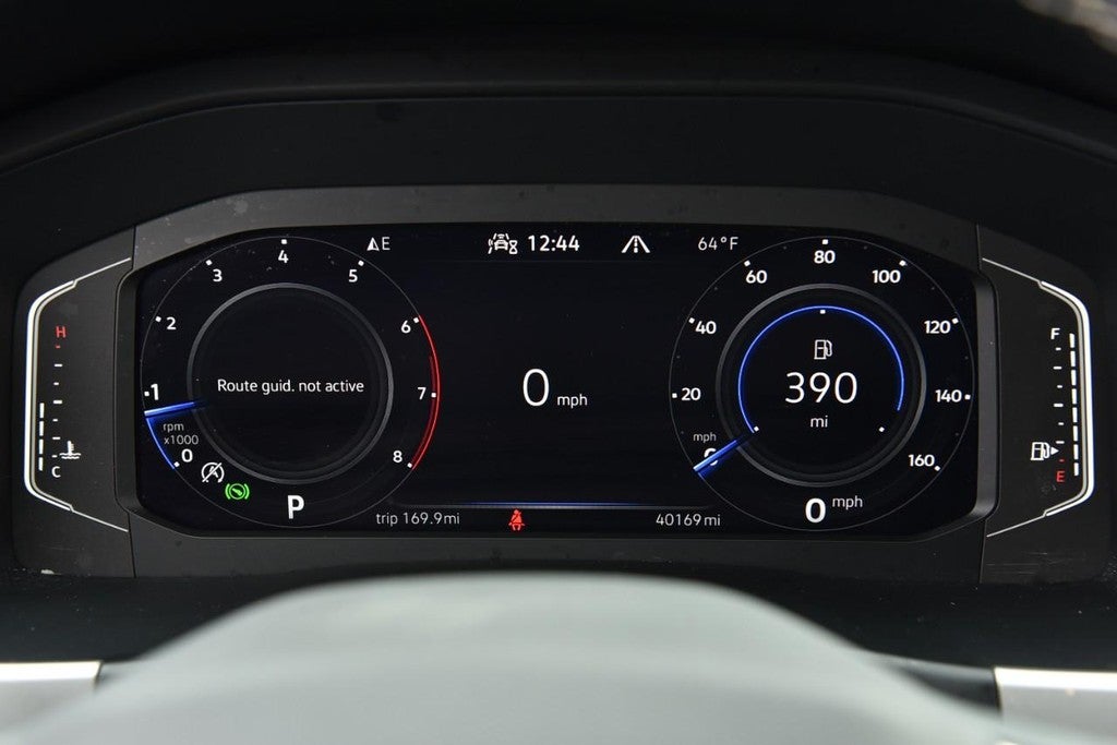 2023 Volkswagen Atlas 2.0T SE w/Technology 4MOTION