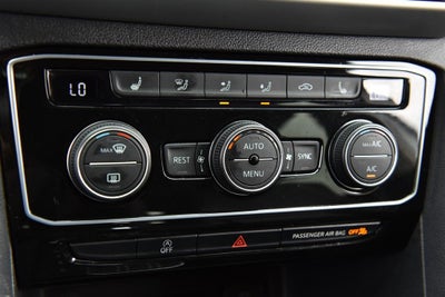 2023 Volkswagen Atlas 2.0T SE w/Technology 4MOTION