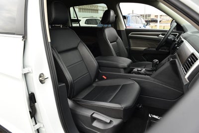 2023 Volkswagen Atlas 2.0T SE w/Technology 4MOTION