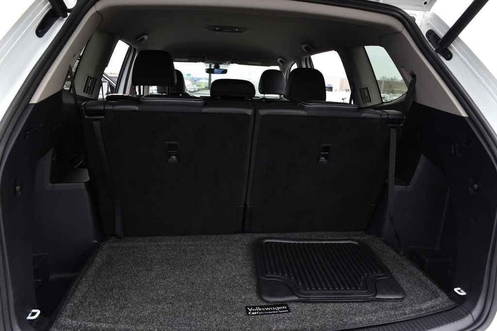 2023 Volkswagen Atlas 2.0T SE w/Technology 4MOTION