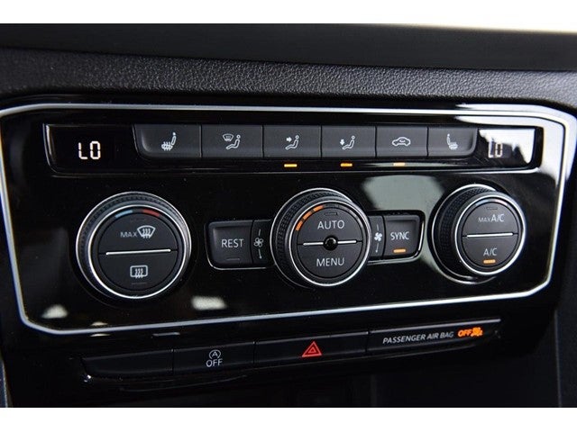 2023 Volkswagen Atlas 2.0T SE w/Technology