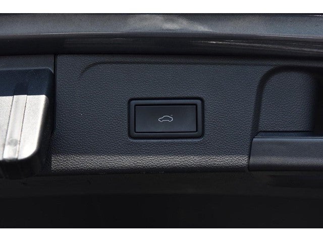 2023 Volkswagen Atlas 2.0T SE w/Technology