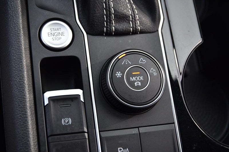 2022 Volkswagen Atlas 3.6L V6 SE w/Technology 4MOTION