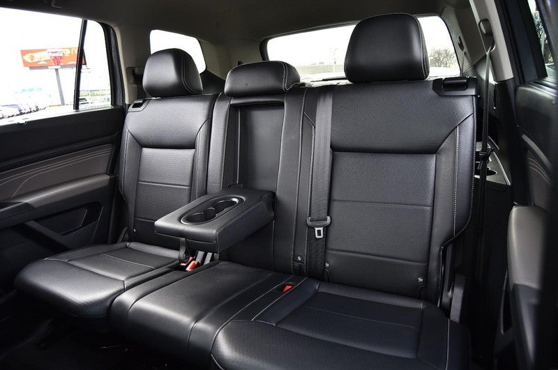 2022 Volkswagen Atlas 3.6L V6 SE w/Technology 4MOTION