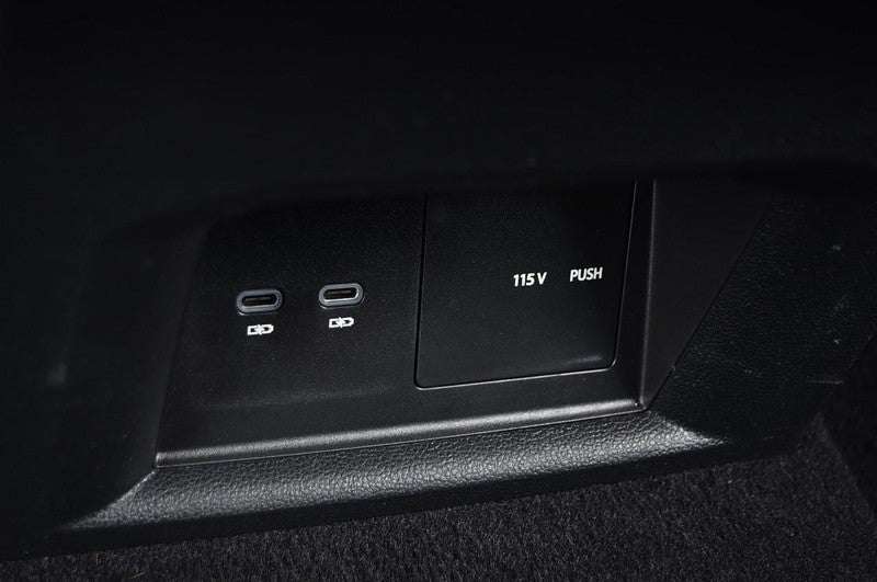 2022 Volkswagen Atlas 3.6L V6 SE w/Technology 4MOTION