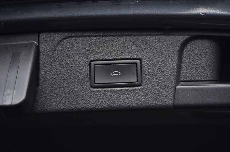 2022 Volkswagen Atlas 3.6L V6 SE w/Technology 4MOTION