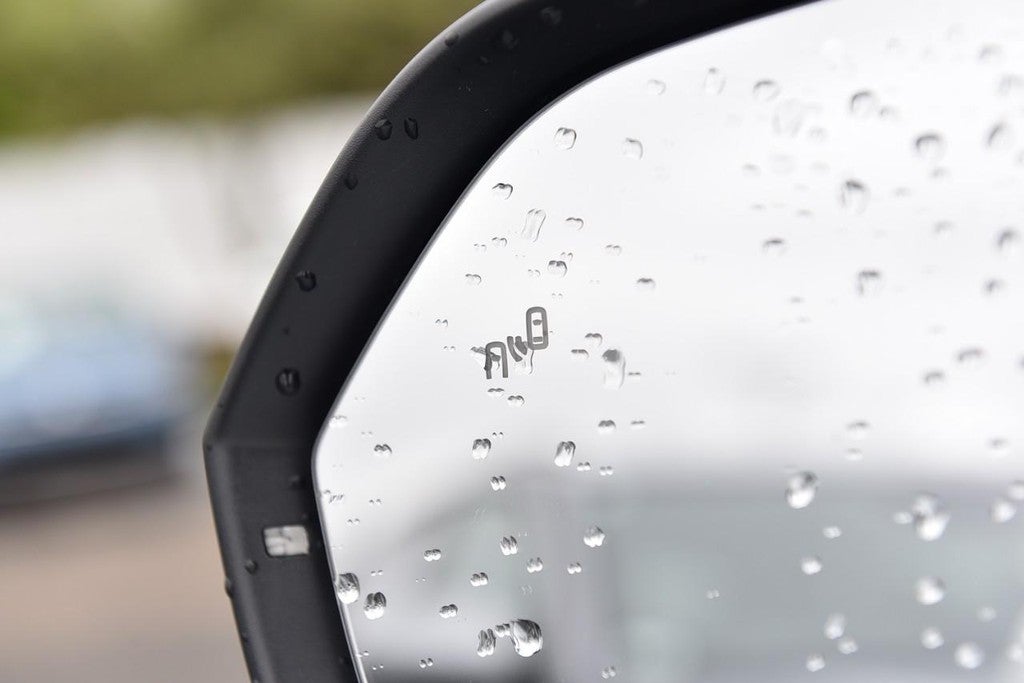 2025 Volkswagen Atlas 2.0T SE w/Technology 4MOTION