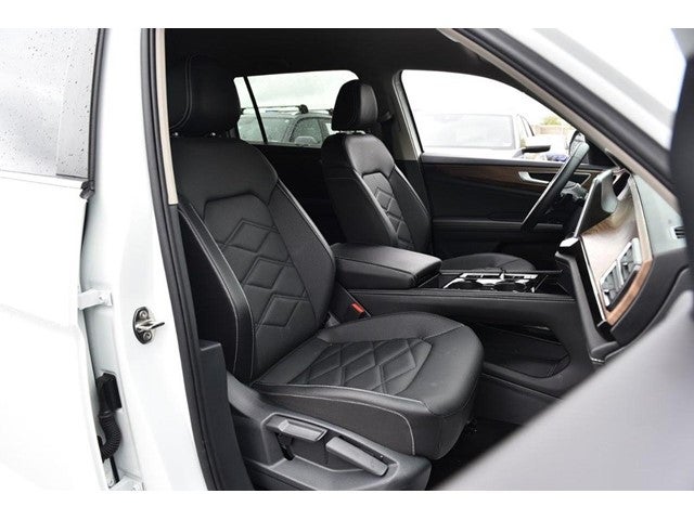 2025 Volkswagen Atlas 2.0T SE w/Technology 4MOTION