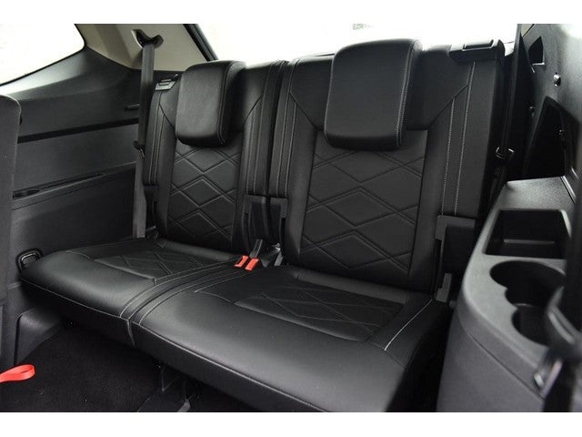 2025 Volkswagen Atlas 2.0T SE w/Technology 4MOTION