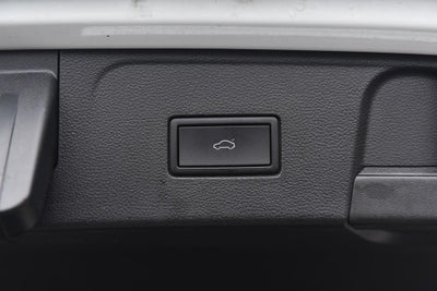 2025 Volkswagen Atlas 2.0T SE w/Technology 4MOTION