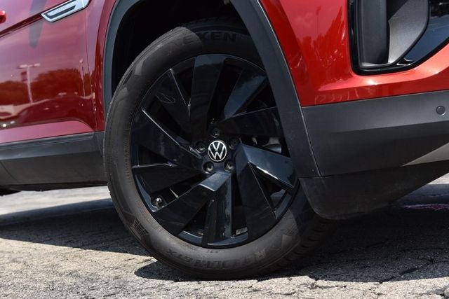 2024 Volkswagen Atlas Cross Sport 2.0T SE w/Technology