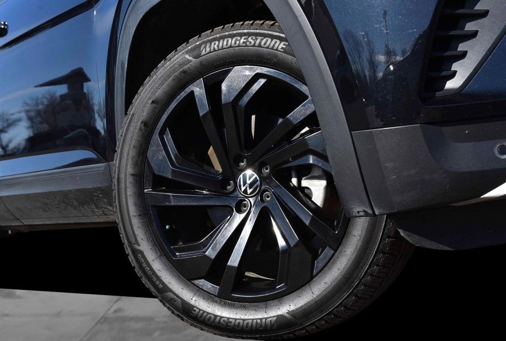 2023 Volkswagen Atlas 3.6L V6 SE w/Technology FWD