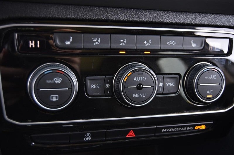 2023 Volkswagen Atlas 3.6L V6 SE w/Technology FWD