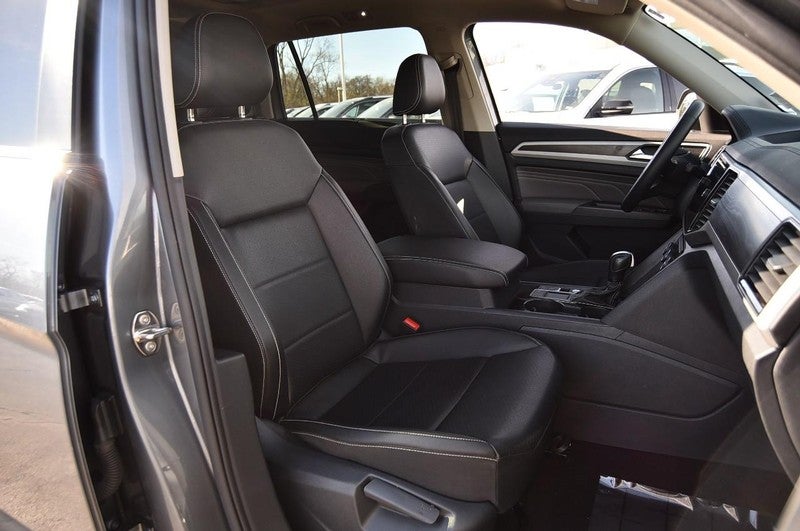 2023 Volkswagen Atlas 3.6L V6 SE w/Technology FWD