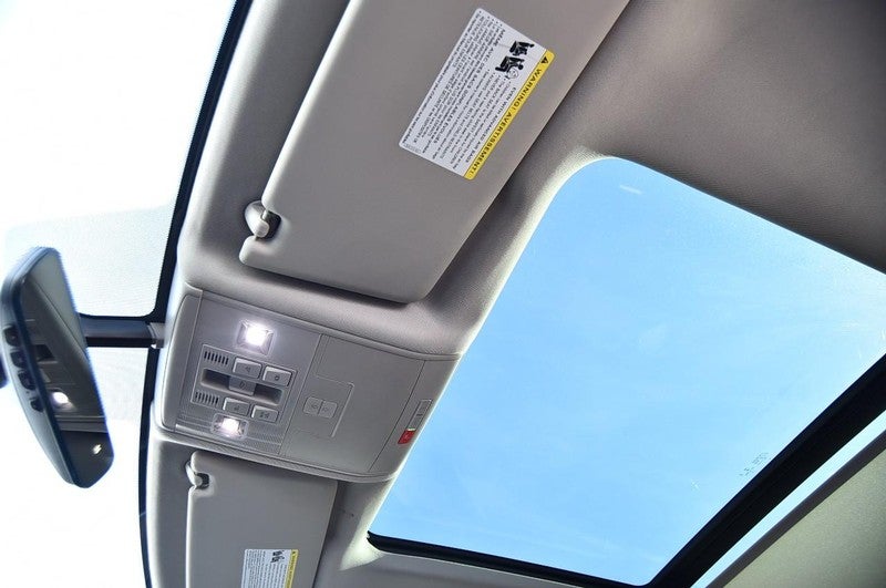 2023 Volkswagen Atlas 3.6L V6 SE w/Technology FWD