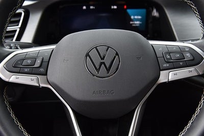 2026 Volkswagen Atlas Cross Sport 2.0T SE w/Technology