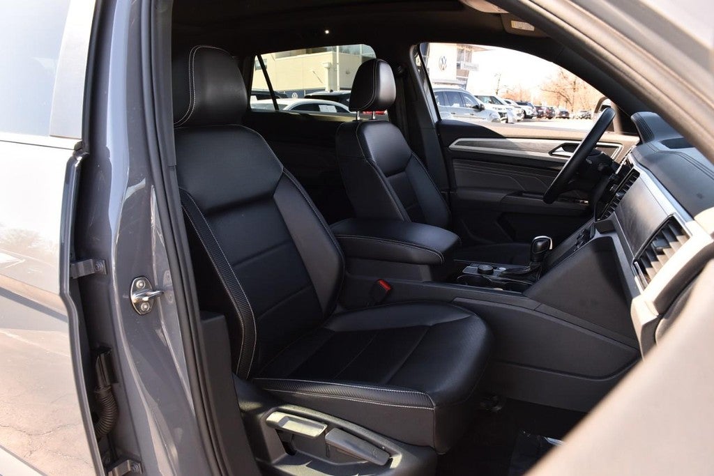 2022 Volkswagen Atlas Cross Sport 3.6L V6 SE w/Technology 4MOTION