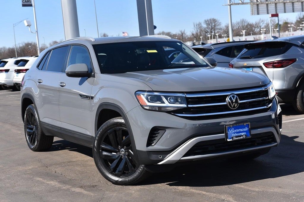 2022 Volkswagen Atlas Cross Sport 3.6L V6 SE w/Technology 4MOTION