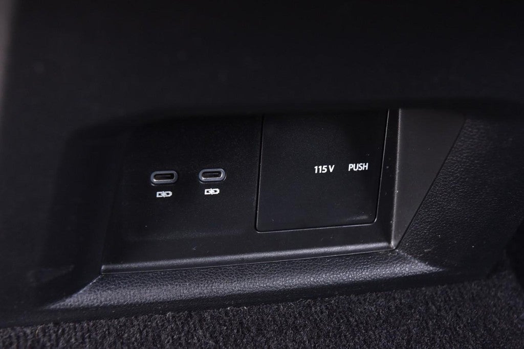 2022 Volkswagen Atlas Cross Sport 3.6L V6 SE w/Technology 4MOTION