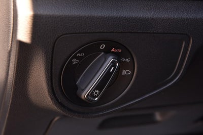 2022 Volkswagen Atlas Cross Sport 3.6L V6 SE w/Technology 4MOTION