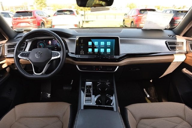 2024 Volkswagen Atlas Cross Sport 2.0T SE w/Technology