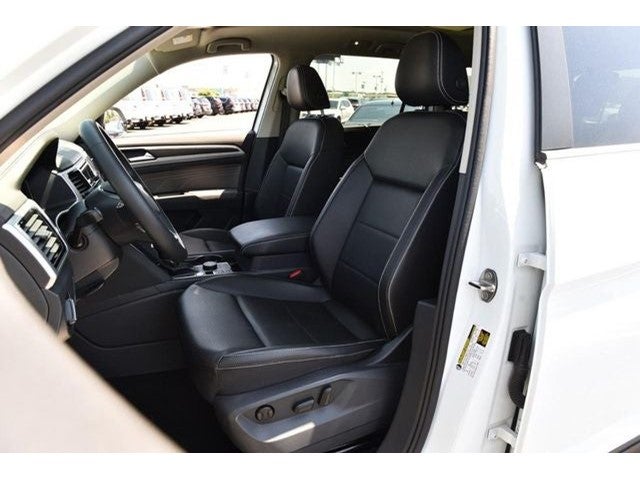 2023 Volkswagen Atlas 2.0T SE w/Technology