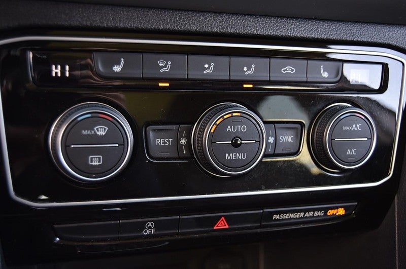 2022 Volkswagen Atlas 2.0T SE w/Technology 4MOTION