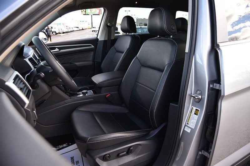 2022 Volkswagen Atlas 2.0T SE w/Technology 4MOTION