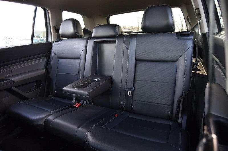 2022 Volkswagen Atlas 2.0T SE w/Technology 4MOTION