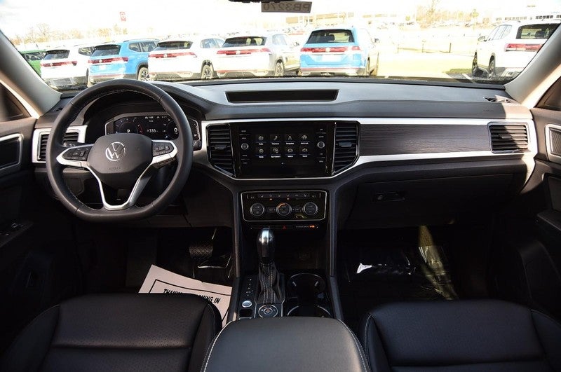 2022 Volkswagen Atlas 2.0T SE w/Technology 4MOTION