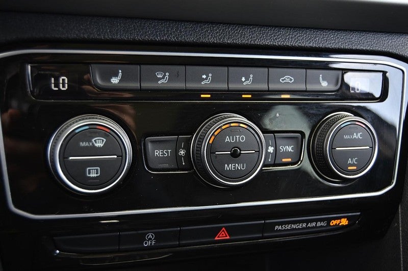 2022 Volkswagen Atlas 3.6L V6 SE w/Technology 4MOTION