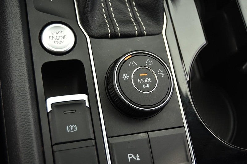 2022 Volkswagen Atlas 3.6L V6 SE w/Technology 4MOTION