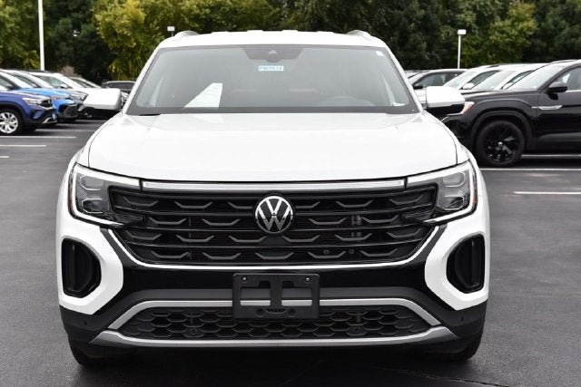 2026 Volkswagen Atlas Cross Sport SE w/Technology