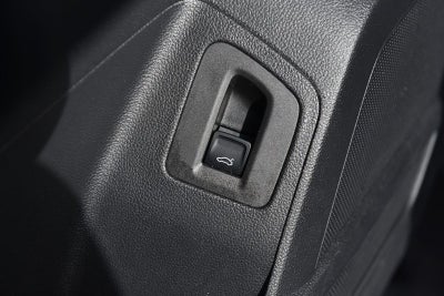 2023 Volkswagen Atlas Cross Sport 3.6L V6 SE w/Technology FWD