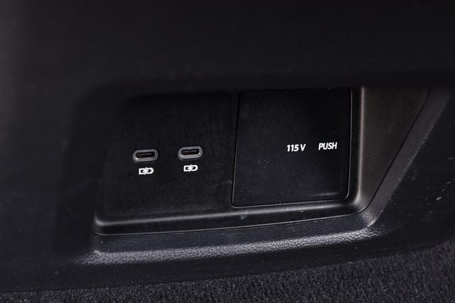 2025 Volkswagen Atlas Cross Sport 2.0T SE w/Technology FWD