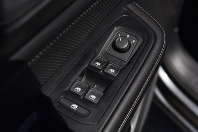 2025 Volkswagen Atlas Cross Sport 2.0T SE w/Technology FWD